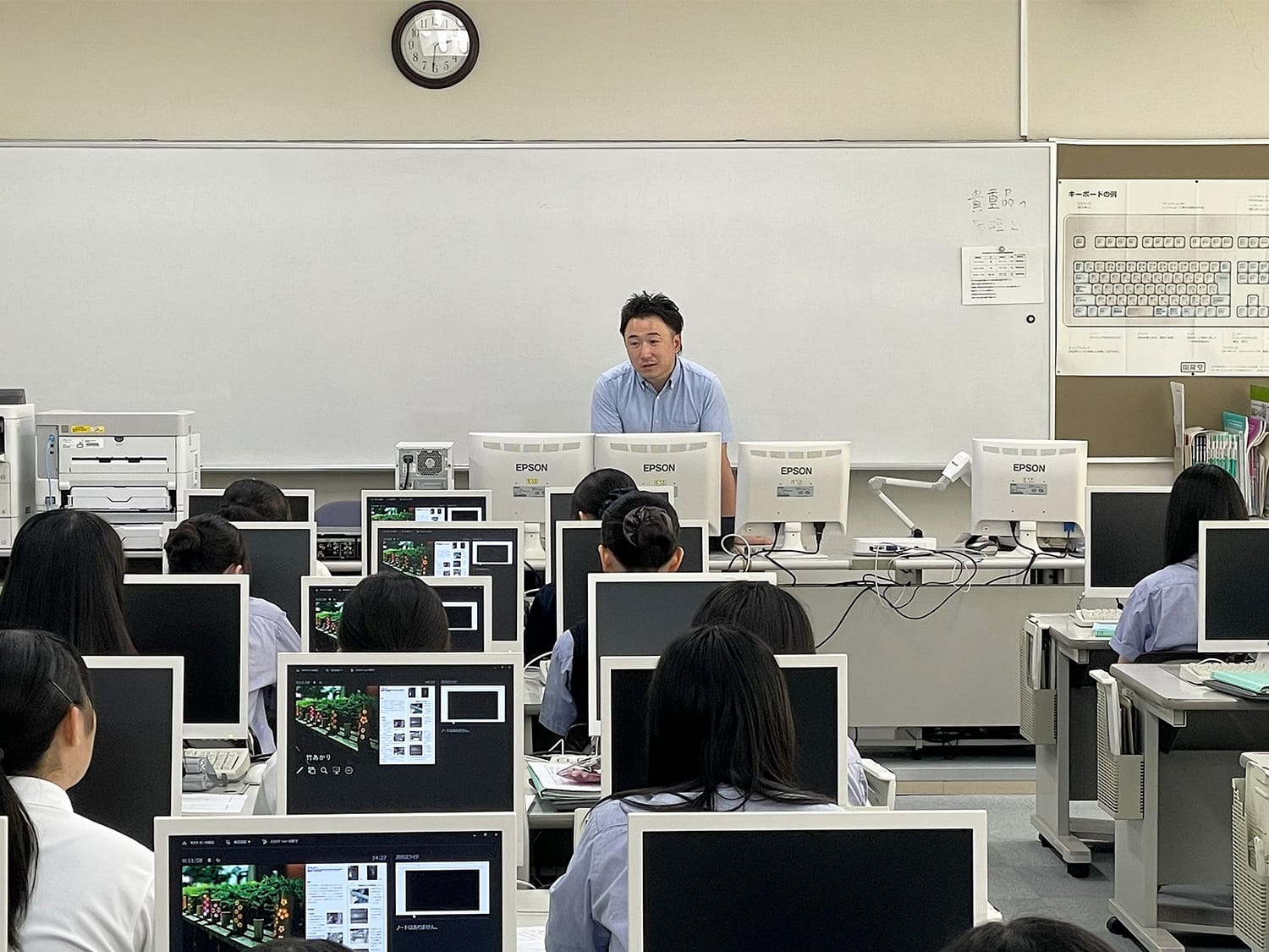2025年7月3日（木）、栃木県立今市高校で、高校2年生に対して「課題研究の進め方」に関する講話とグループワークを実施しました。